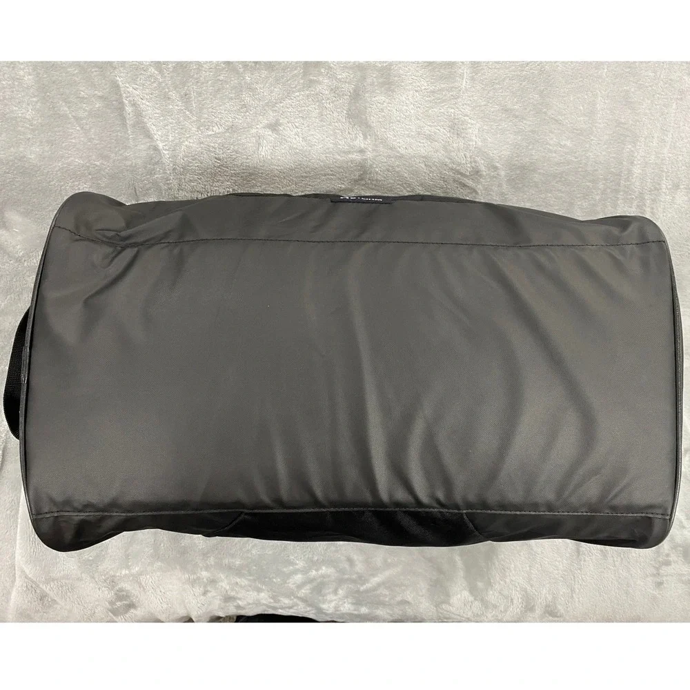 Under Armour Undeniable 3.0 Duffel Bag Mens Black 38L Gym Travel 1300214-001